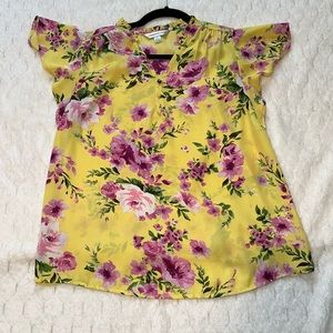 Cute floral top
